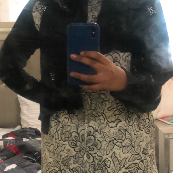 Dress - Picture 1 of 4